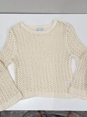 Lightweight Open-Weave Cream Sweater Top
